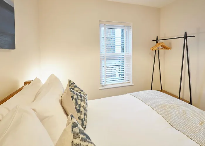 דירה Host & - Flat 2 At Temperance House סולטברן-ביי-דה-סי